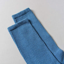 Load image into Gallery viewer, American Trench Silver Crew Socks
